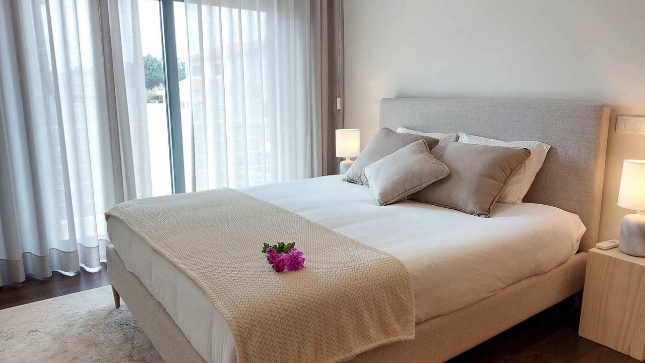 Photo of Bedroom in Ericeira