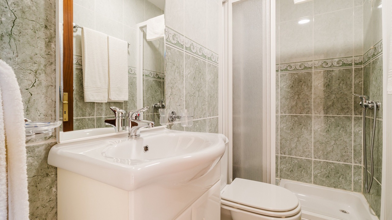 Photo of Bathroom in Canicada
