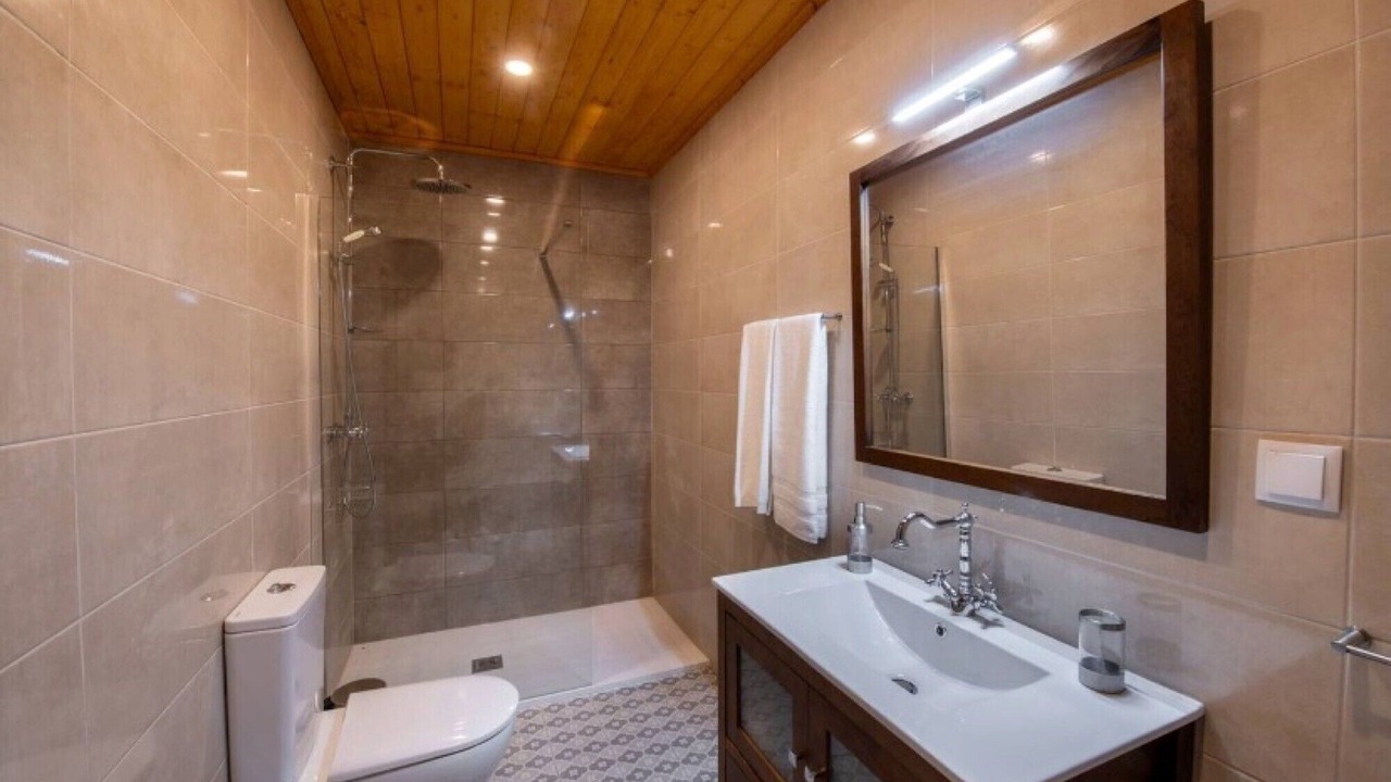 Photo of Bathroom in Loule
