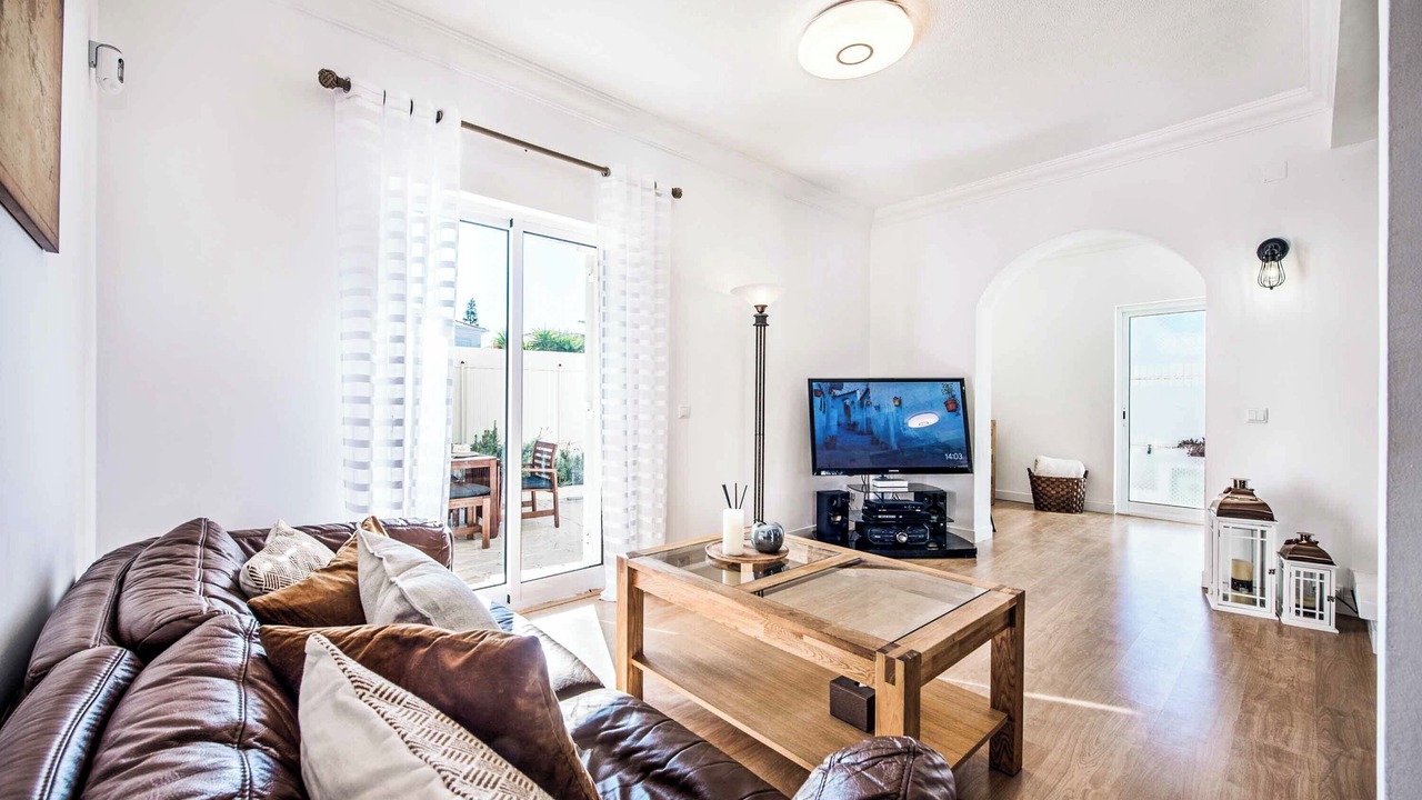 Photo of Livingroom in Guia