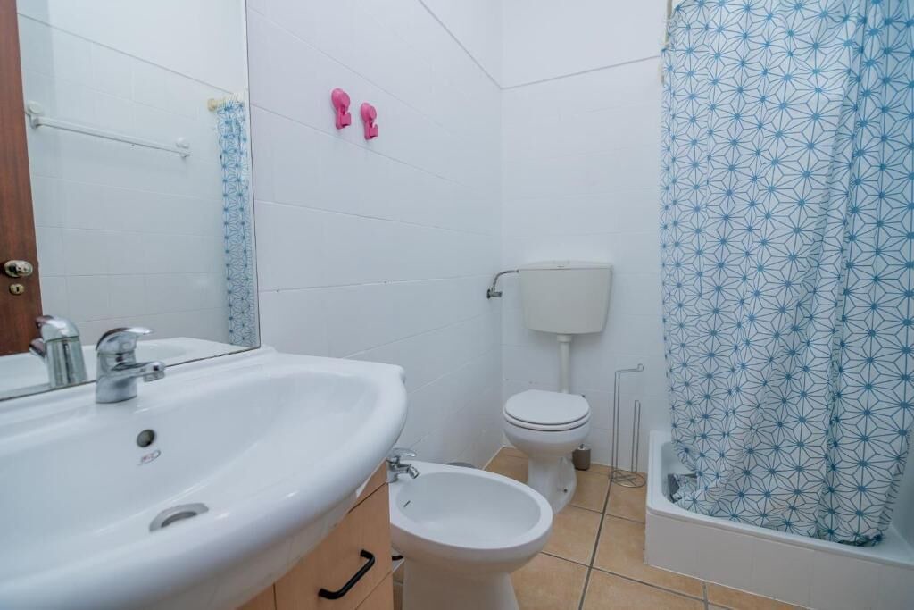 Photo of Bathroom in Vale de Centianes