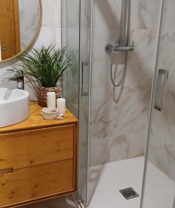 Photo of Bathroom in Meco