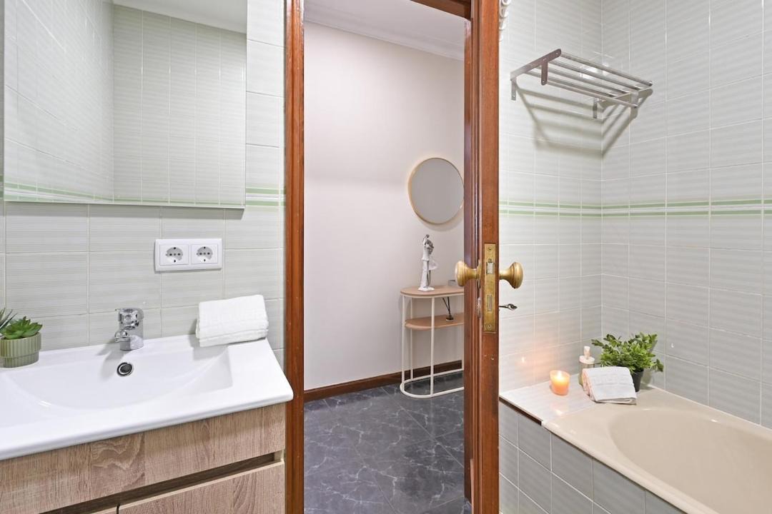 Photo of Bathroom in Vila Nova de Gaia