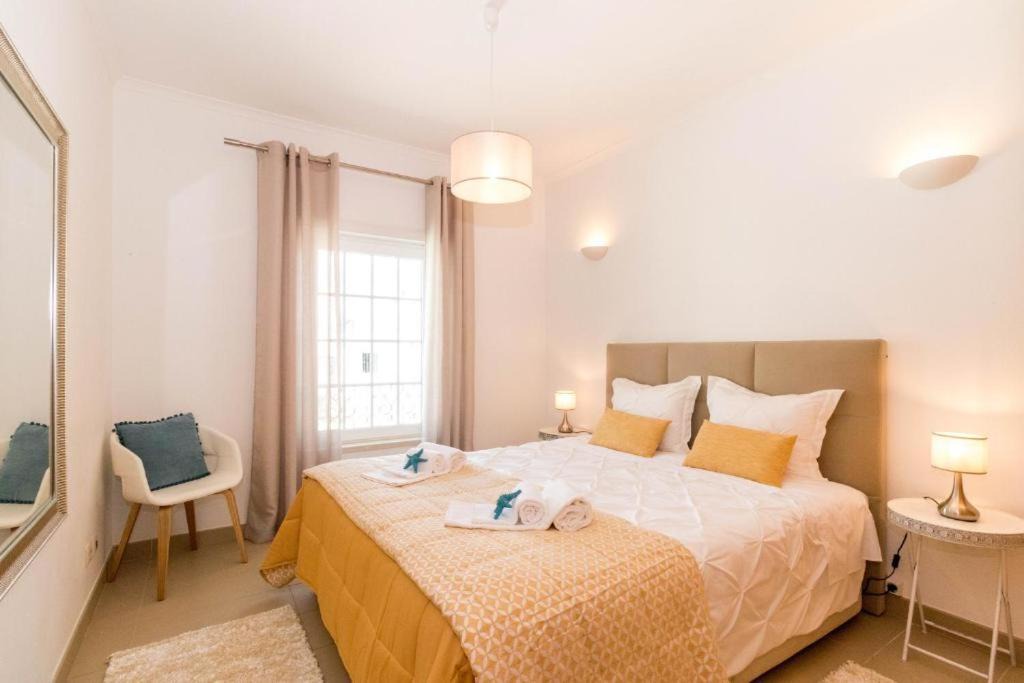 Photo of Bedroom in Peneco Beach