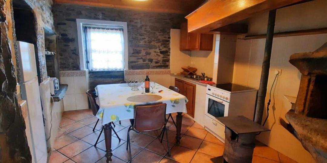 Photo of Kitchen in Castelo de Paiva