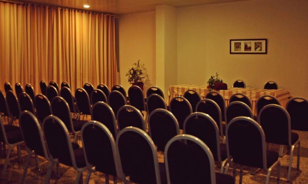 Photo of Others in Almaca