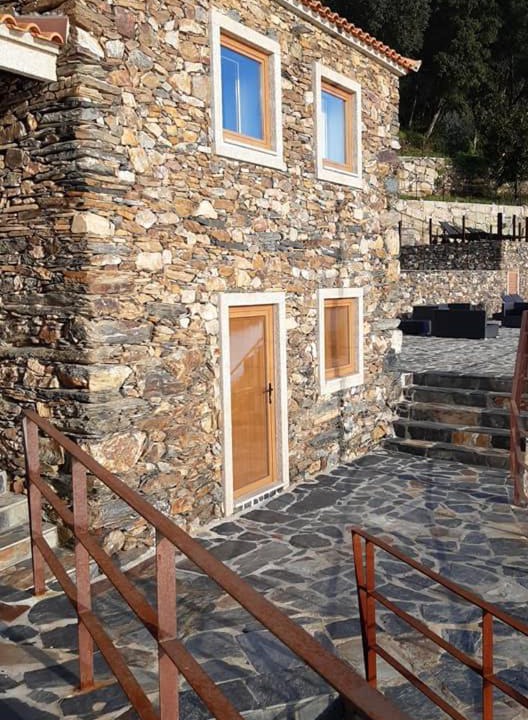 Photo of Buildings in Sebolido