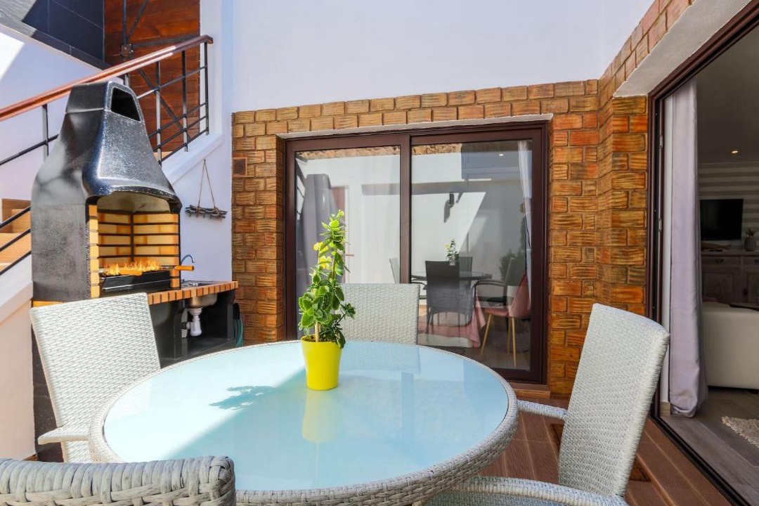 Photo of Patio Balcony in Gale