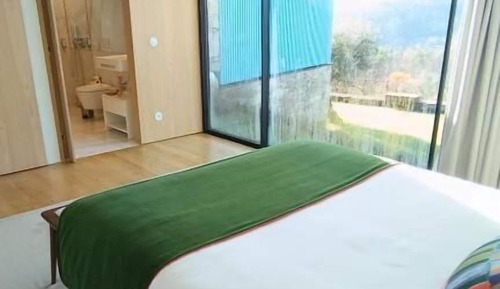Deluxe Double Room, Garden View