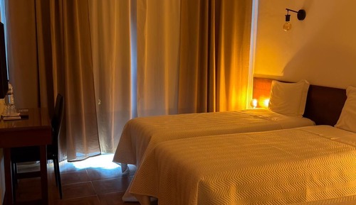 Comfort Triple Room, Courtyard View