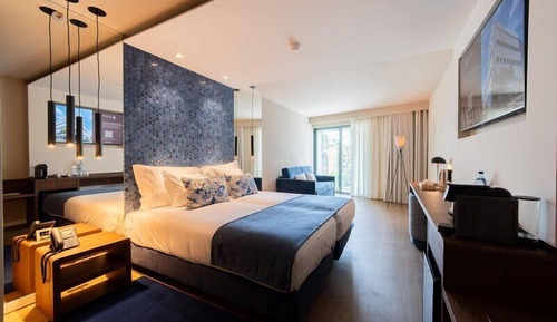 Deluxe Double or Twin Room, Balcony