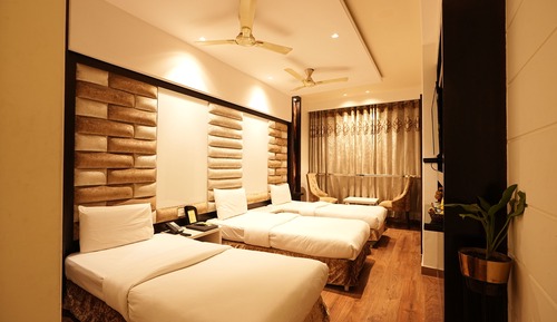 Executive Triple Room