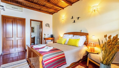 Classic Double Room, Garden View