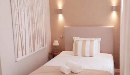 Deluxe Single Room