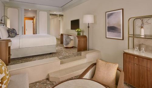 Junior Suite with King or Twin Beds and Resort View