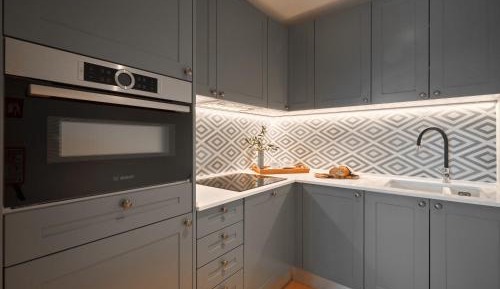 One-Bedroom Apartment with Terrace