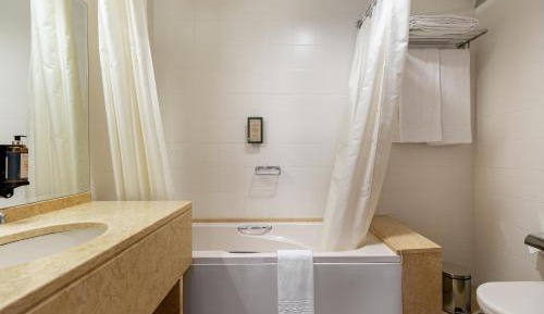 Family Suite with Pool View