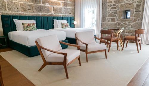 Large Double or Twin Room