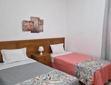 Twin Room with Private Bathroom