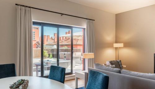 Panoramic Two-Bedroom Suite with Garden View