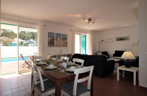 Prainha Villa | Prainha Algarve Villa With Pool by Homing