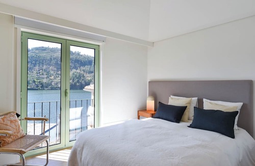 Ribadouro House | Feel Discovery Casa de Cima