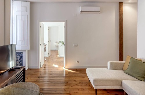Bairro Alto Apartment | Bairro Alto Garden by Homing