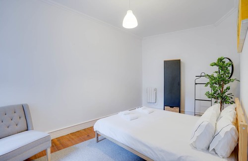 Merces Apartment | Family Comfort in Principe Real AC and Parking