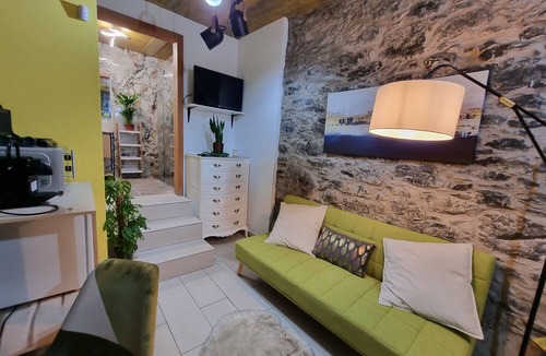 Lombo do Doutor House | Room-discover Magical Calheta