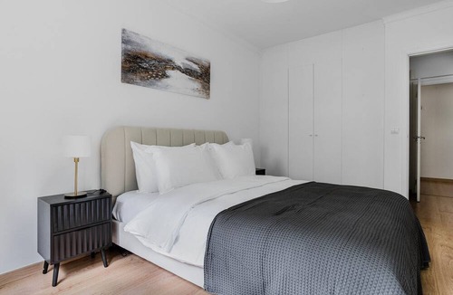 Paco De Arcos Apartment | Blueground | Oeiras 2bd apartment