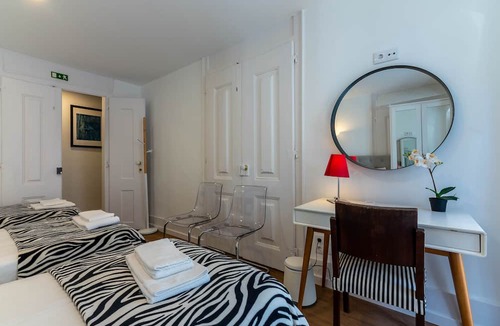 Encarnacao Apartment | Bairro Alto Palace Special for Groups - up to 24 guests