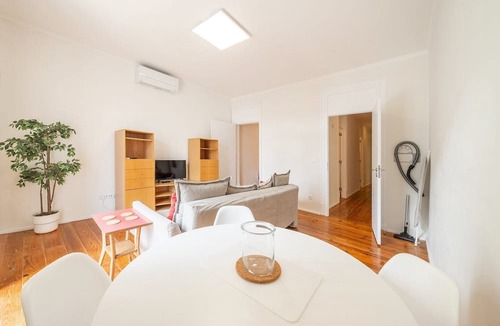 Sao Jorge de Arroios Apartment | GuestReady - Tower- 3 Bedroom Apt in Saldanha