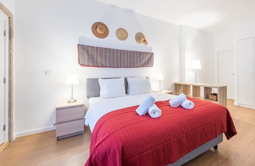 Sao Nicolau Apartment | GuestReady - São Domingos Apartments