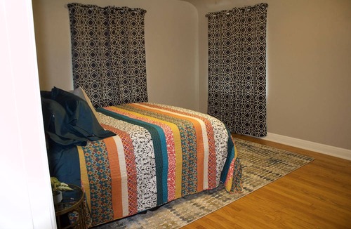 Clayton-Tamm House | House in Dogtown walking distance to the Zoo and Restaurants
