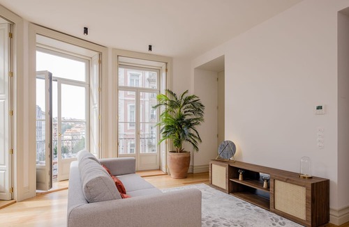 Centro / Baixa Apartment | Boutique Rentals - Kihara's Apt with great views in Ribeira
