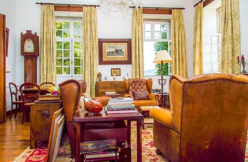 Fonte Boa e Rio Tinto Apartment | Liiiving in Ofir | Manor Pool House