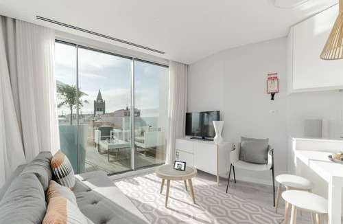 Se Apartment | FAA Rentals 31 de Janeiro Penthouse