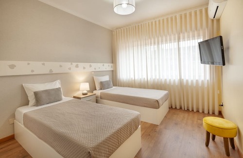 Braga Apartment | Sunflower Apartment, comfort and excellent decoration and great location