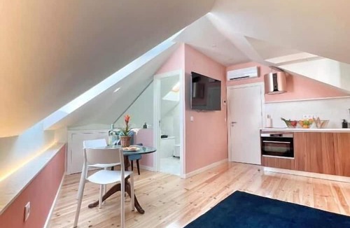 Baixa Apartment | AZZULEA Rossio Apartments