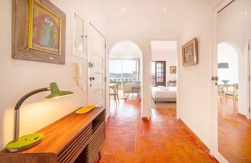 Belem Apartment | GuestReady - Lovely Retreat with Tagus River View
