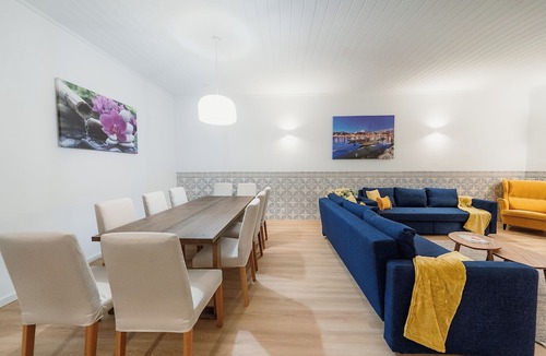 Vila Nova de Gaia House | Douro Garden & Rooftop Home - With Quick Access to Porto's World Heritage Sites