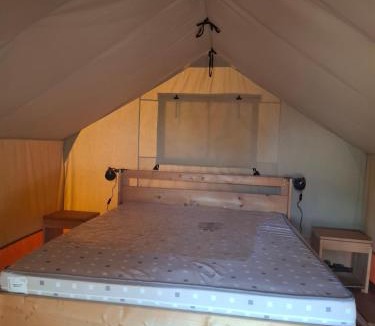 Apra Other | Poco Novo Lodges Loulé Algarve Glampingzelt Couple