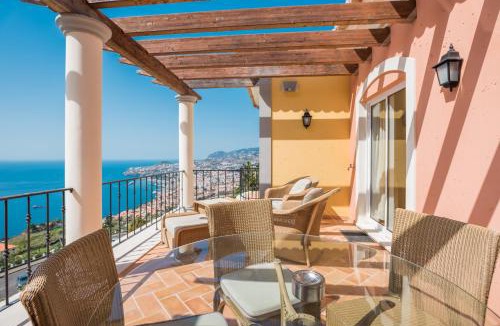 Sao Goncalo Resort | Balancal Apartments and Villas Palheiro Village by Holiday Rental Madeira
