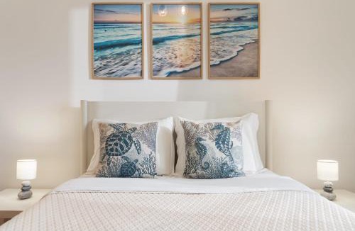 Vila Baleira Apartment | Apartamento Vista Formosa PXO by An Island Apart