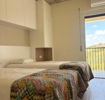 Santa Maria do Castelo e Sao Miguel Apartment | Essence of Countryside - Apartment