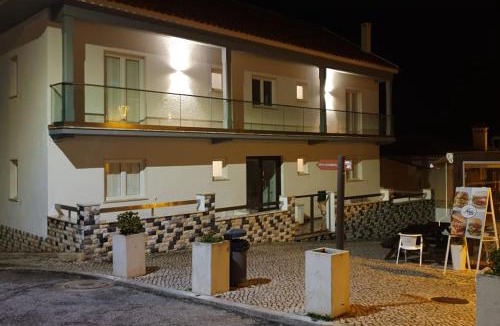 Sao Pedro de Muel Hostel | Hostel Rosa
