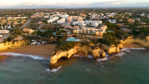 Alporchinhos Hotel | Ukino Palmeiras Village - 24h All Inclusive