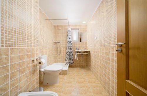Conceicao e Cabanas de Tavira Apartment | Traditional Seaside Tavira Apartment