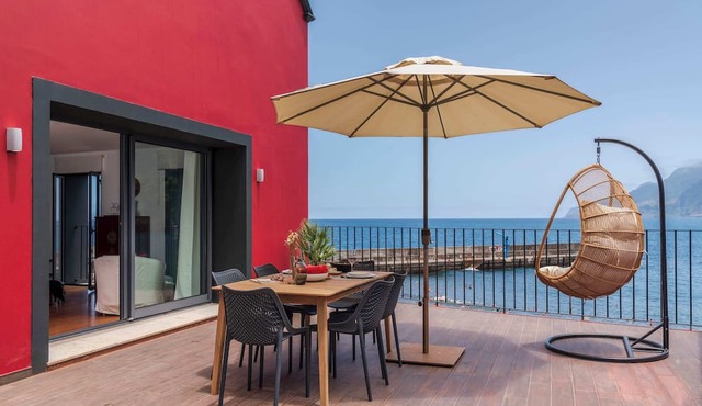 Holiday Home by the Sea, Pipas do Avô - Seixal