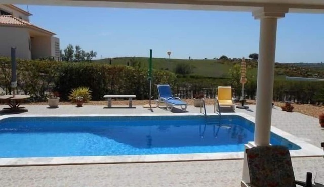 Pleasant Holiday House in Altura with Private Pool